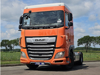 Tractor truck DAF XF 450