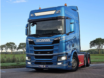Tractor truck SCANIA R 500