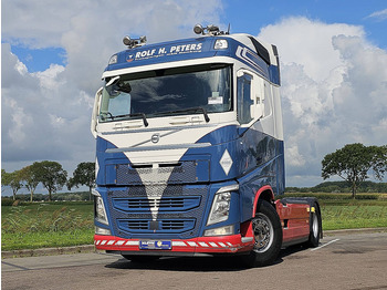 Tractor truck VOLVO FH 500