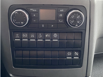 MAN TGL 8.220 Euro6 Klimaaut. NAVI AHK el.Seilwinde leasing MAN TGL 8.220 Euro6 Klimaaut. NAVI AHK el.Seilwinde: picture 2