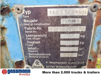 Hook lift/ Skip loader system - 142 BT: picture 4