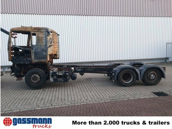 Cab chassis truck MAN TGA 26.440 6x2 BL Brandschaden: picture 4