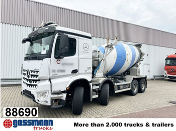 Concrete mixer truck LIEBHERR
