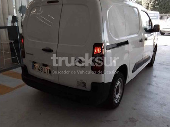 Closed box van CITROEN BERLINGO IR: picture 3
