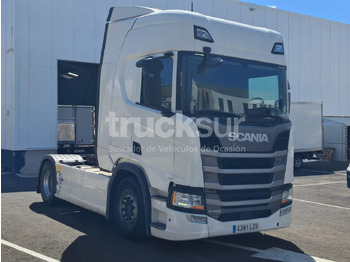 Tractor truck SCANIA R 450
