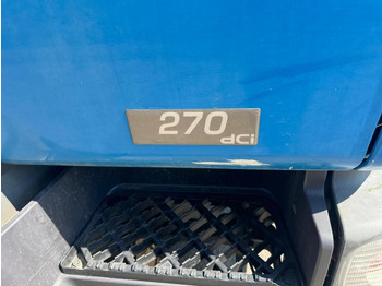 Tanker truck for transportation of fuel Renault Premium 270 DCI: picture 4 Tanker truck for transportation of fuel Renault Premium 270 DCI: picture 4