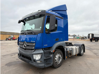 Tractor truck MERCEDES-BENZ Actros 1832