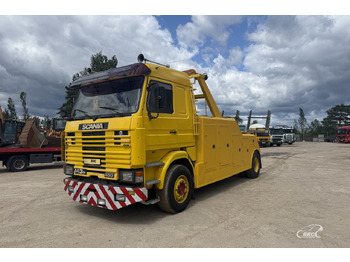 Autotransporter truck SCANIA R143