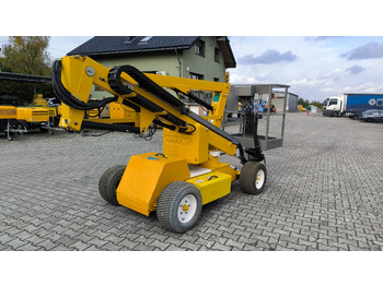 Articulated boom NIFTYLIFT