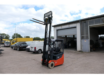 Electric forklift TOYOTA