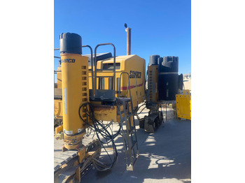 Slipform paver Gomaco Commander III: picture 3 Slipform paver Gomaco Commander III: picture 3