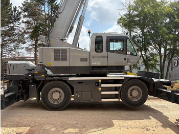 Mobile crane Kato CR-350Ri: picture 2