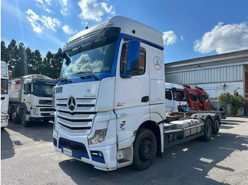 Cab chassis truck MERCEDES-BENZ Actros 2545