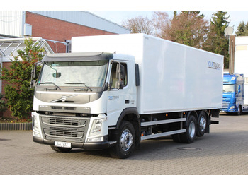 Box truck VOLVO FM 330