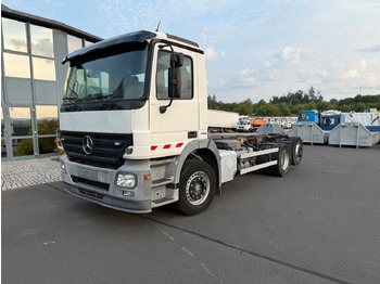 Cab chassis truck Mercedes-Benz Actros MP 2 2532 6x2: picture 3 Cab chassis truck Mercedes-Benz Actros MP 2 2532 6x2: picture 3