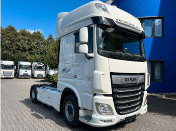 Tractor truck DAF XF 480