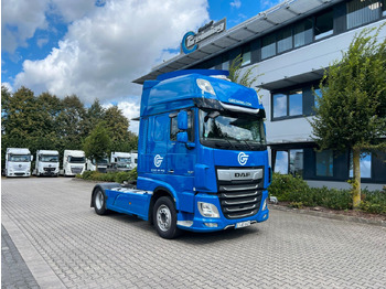 Tractor truck DAF XF 480