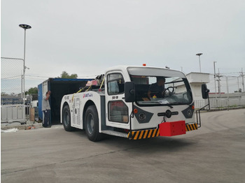 Pushback tractor BLISS-FOX