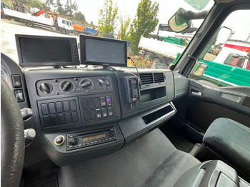 Box truck MAN TG-L 12.220 4x2 BL Standardkoffer LBW LBW 1.5 to: picture 3 Box truck MAN TG-L 12.220 4x2 BL Standardkoffer LBW LBW 1.5 to: picture 3