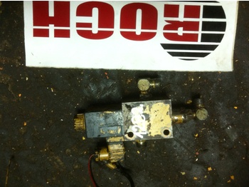 Hydraulic valve