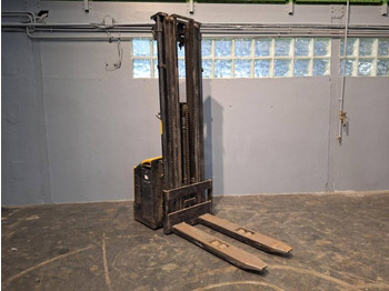 Stacker Caterpillar NSP16N: picture 3 Stacker Caterpillar NSP16N: picture 3