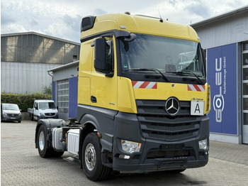 Tractor truck MERCEDES-BENZ Actros 1846