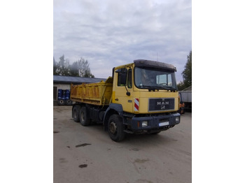 Tipper MAN 26.403