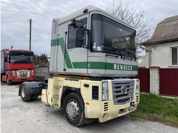 Tractor truck RENAULT Magnum 440