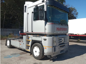 Tractor truck RENAULT Magnum 480