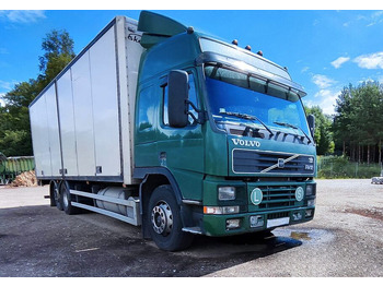 Box truck VOLVO FM12