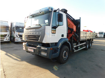 Dropside/ Flatbed truck IVECO Trakker