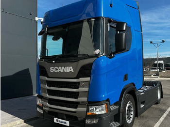 Tractor truck SCANIA R 450
