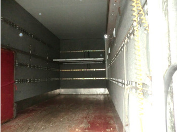 Box truck Iveco EuroTech 190E40 4x2 Euro Tech 190E40, Möbelkoffer, 49 cbm: picture 3 Box truck Iveco EuroTech 190E40 4x2 Euro Tech 190E40, Möbelkoffer, 49 cbm: picture 3