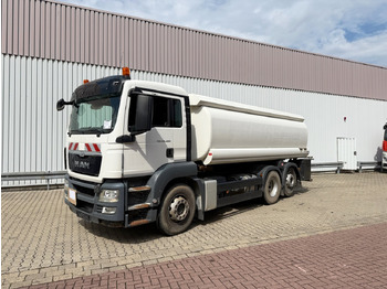 Tanker truck MAN TGS 26.400