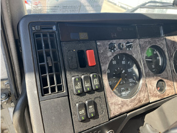 Curtain side truck Mercedes-Benz SK 2435 L 6x2 SK 2435 L 6x2, V8: picture 5