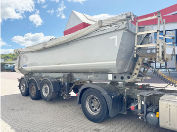 Semi-trailer SCHMITZ SKI