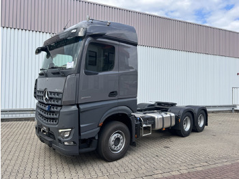Tractor truck MERCEDES-BENZ Arocs 2653