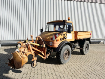 Tipper UNIMOG