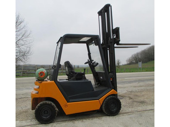 LPG forklift STILL R70