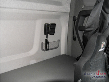 Curtain side truck SCANIA R 410 B6x2*4NB - Pritsche / Plane / LBW -: picture 3 Curtain side truck SCANIA R 410 B6x2*4NB - Pritsche / Plane / LBW -: picture 3