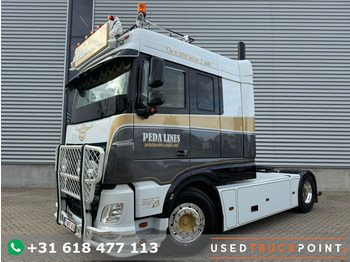 Tractor truck DAF XF 530
