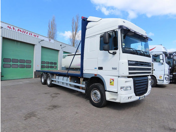 Dropside/ Flatbed truck DAF XF 105 460