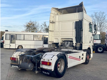 Tractor truck DAF XF 105.460 Manual gearbox!: picture 5 Tractor truck DAF XF 105.460 Manual gearbox!: picture 5