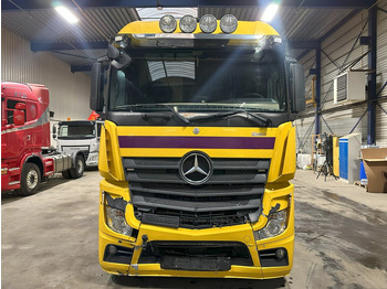 Tow truck Mercedes-Benz ACTROS 2745 6x2 OPRIJWAGEN / AUTOTRANSPORTER / MACHINE TRANSPORTER - WINCH - 6m10 - EURO 5 - LIFT AXLE - HYDR RAMPS - NL TRUCK: picture 4