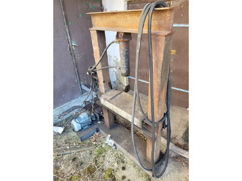 Construction machinery