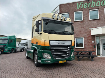 Tractor truck DAF XF 460