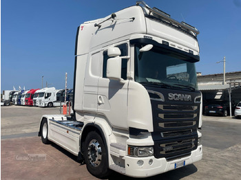 Tractor truck SCANIA R 560