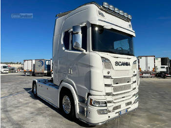 Tractor truck SCANIA S 500