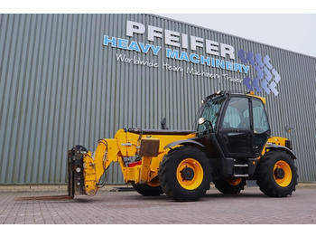 Telescopic handler JCB