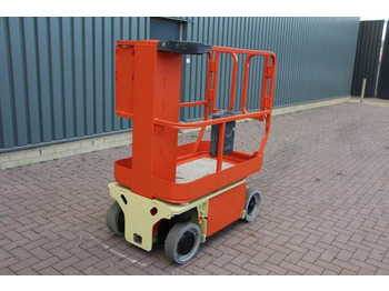 Articulated boom JLG